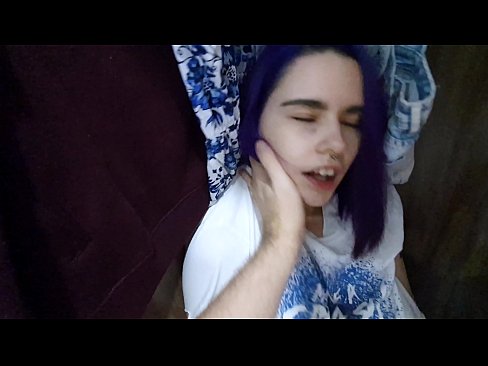 ❤️ Fant min søster i skapet og hjalp henne med å komme ️❌ Porno ved no.porno-flix.ru ﹏